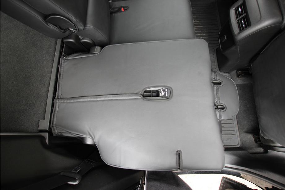 Chevrolet Equinox 2018-2025 Car seat covers eco-leather+fabric+alcantara Antara A001 (full interior) Photo 13