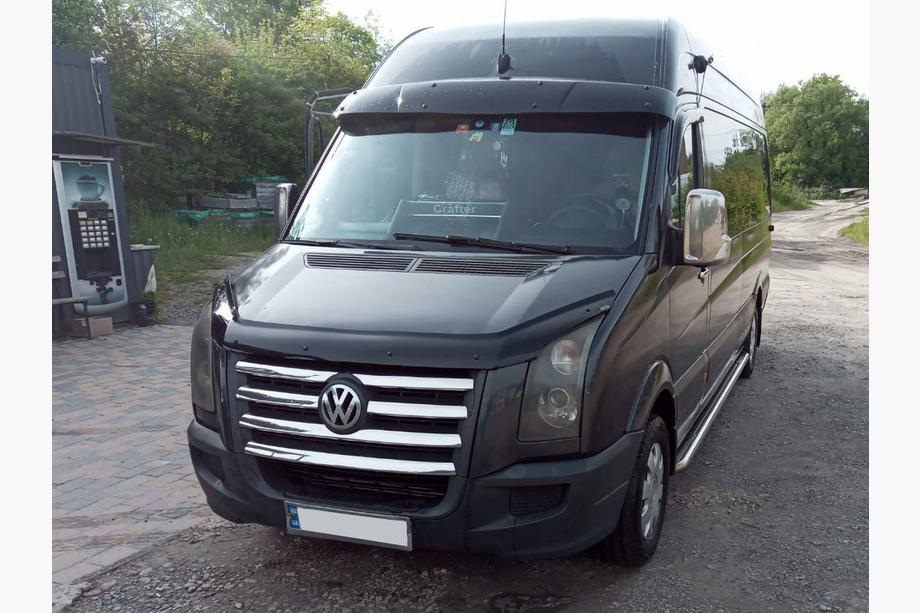 Volkswagen Crafter 2006-2016 Windshield visor on frame V2 (black gloss, 5mm) Photo 15