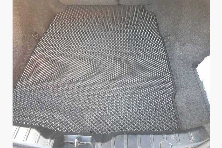 BMW 5 Series F10/F11 2010–2016 EVA Trunk Mat V1 (for F10, black) Image