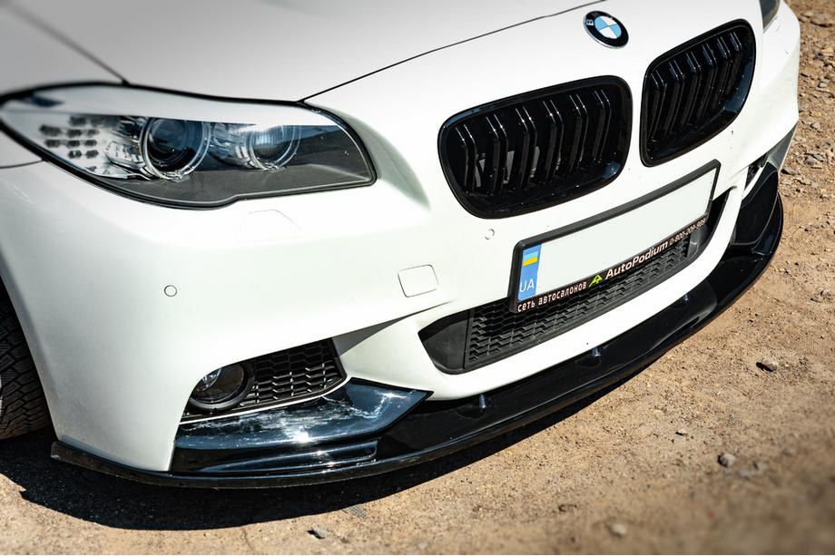 BMW 5 Series F10/F11 2010–2016 Front Bumper Lip OmsaLine (black) Image