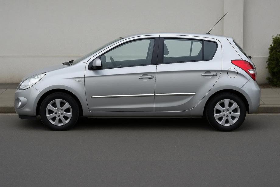 Hyundai I-20 2012-2014 Door Mouldings Stainless Steel (4 pcs) Image