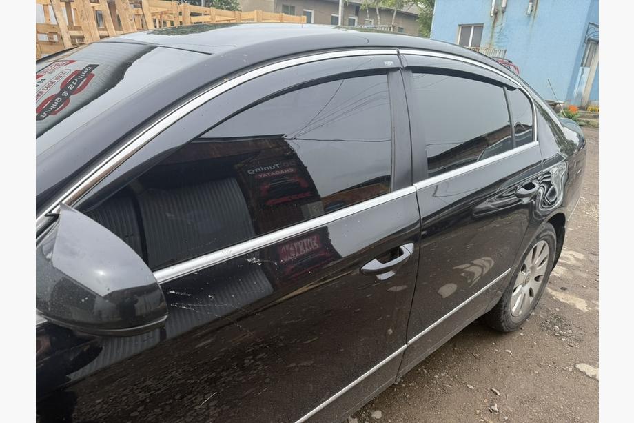 Volkswagen Passat B6 2006-2012 Window deflectors with chrome molding SD (EU, 4 pcs, Niken) Photo 1
