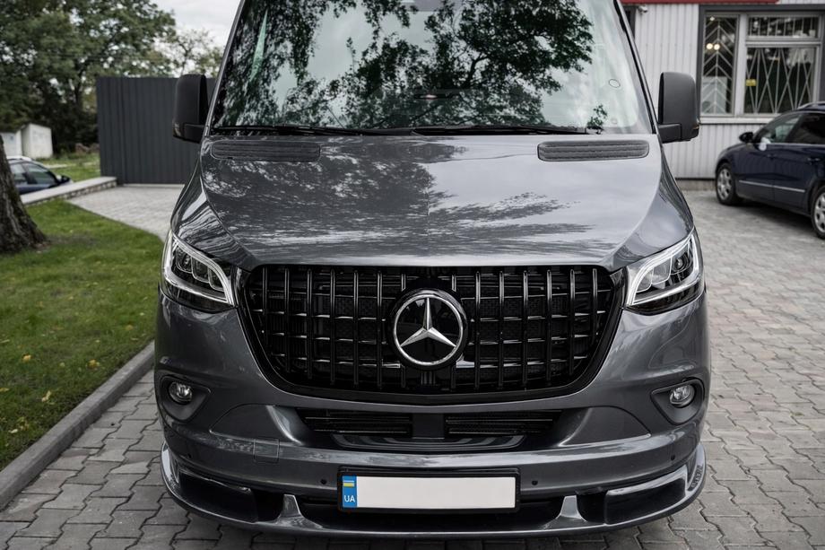 Mercedes Sprinter W907/W910 2018- Front bumper lower lip (primed for painting) Image