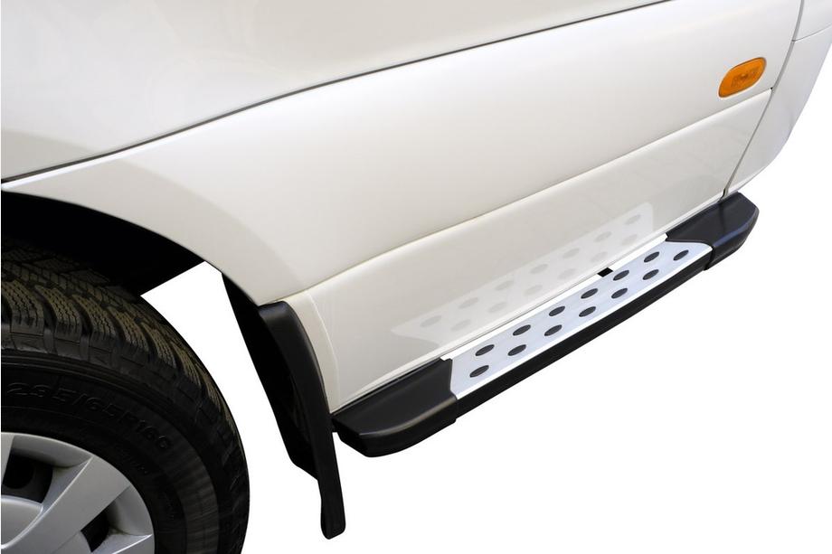 Mercedes Sprinter W907/W910 2018- DOT-Line Side Steps Behind Wheel (2 pcs, Aluminum) 85cm Image