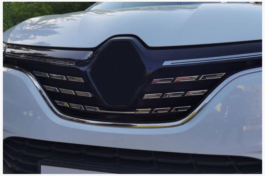 Renault Megane IV 2016-2025 Chrome Grille Covers 2021+ (5 pcs, Stainless Steel) Carmos - Turkish Stainless Steel Image