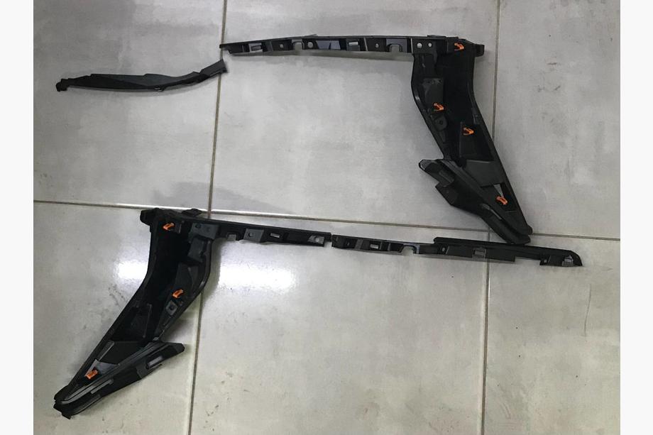 Toyota Land Cruiser Prado 150 2009-2023 SALE! Mounting Brackets for Headlight Eyelids (2 pcs, for LED) Image