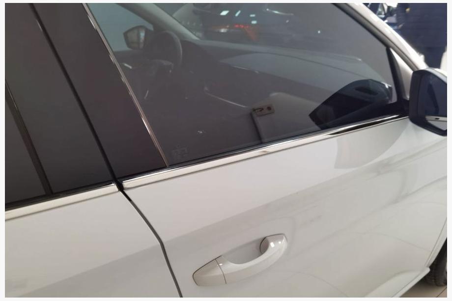 Skoda Scala 2018- Window Lower Trim Stainless Steel (6 pcs) Image