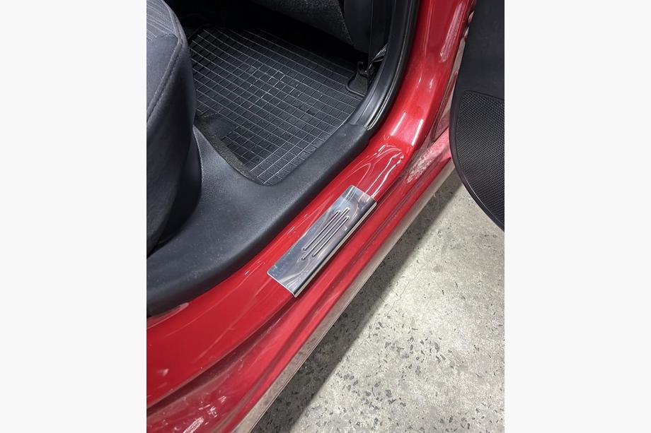 Hyundai Accent 2011-2017 Door Sill Protectors Carmos Blue V2 (4 pcs, Stainless Steel) Photo 4