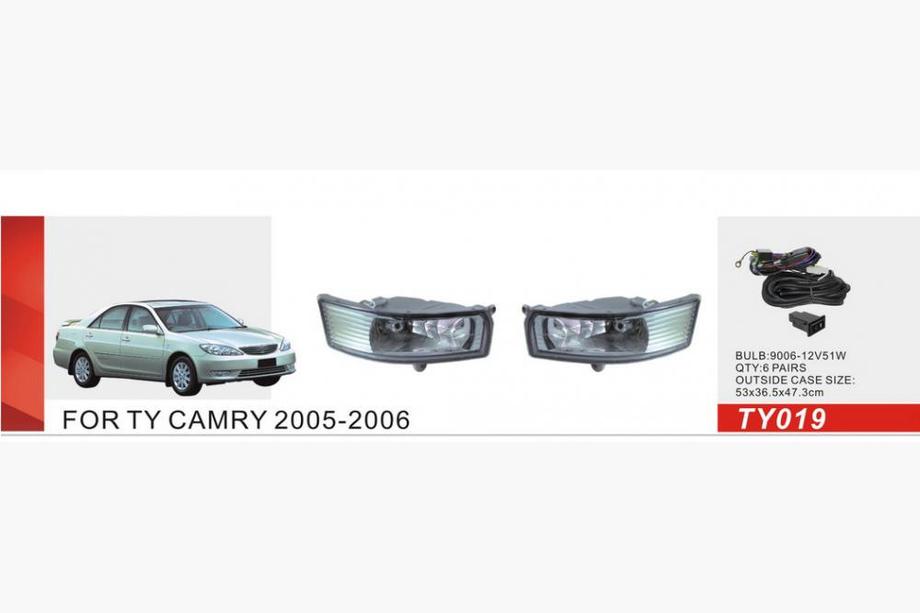 Toyota Camry 2001-2006 Fog Lights (2 pcs, Halogen) Image