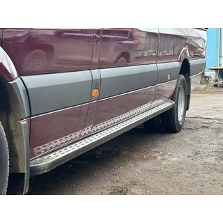 Side Steps DOT-Line (2 pcs, Aluminum) Volkswagen Crafter 2006-2016 photo 4