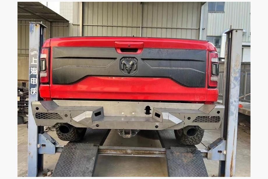 Dodge RAM (DT) 2018– TRX Body Kit Photo 5