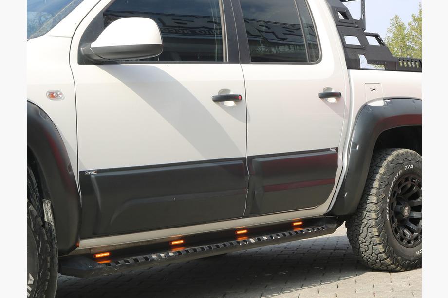 Volkswagen Amarok 2010-2022 Door Mouldings EuroCap (6 pcs, ABS) Image