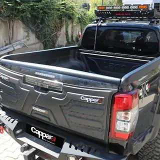 Tailgate edge protector (3 pcs) photo 1