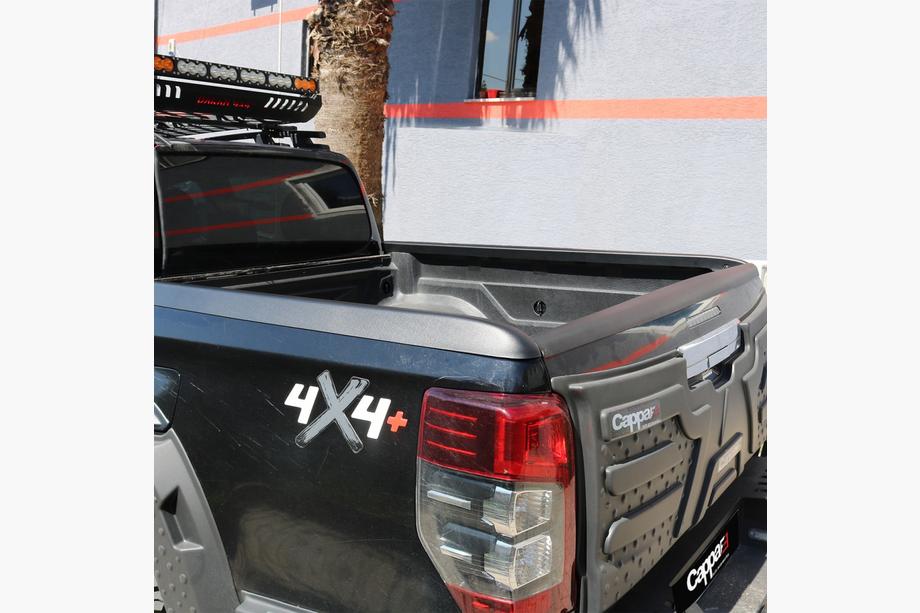 Mitsubishi L200 2015-2024 Tailgate edge protector (3 pcs) Photo 3
