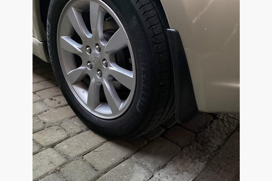 Subaru Legacy 2003-2009 Original Mud Flaps Premium 2006-2009 (4 pcs) Image
