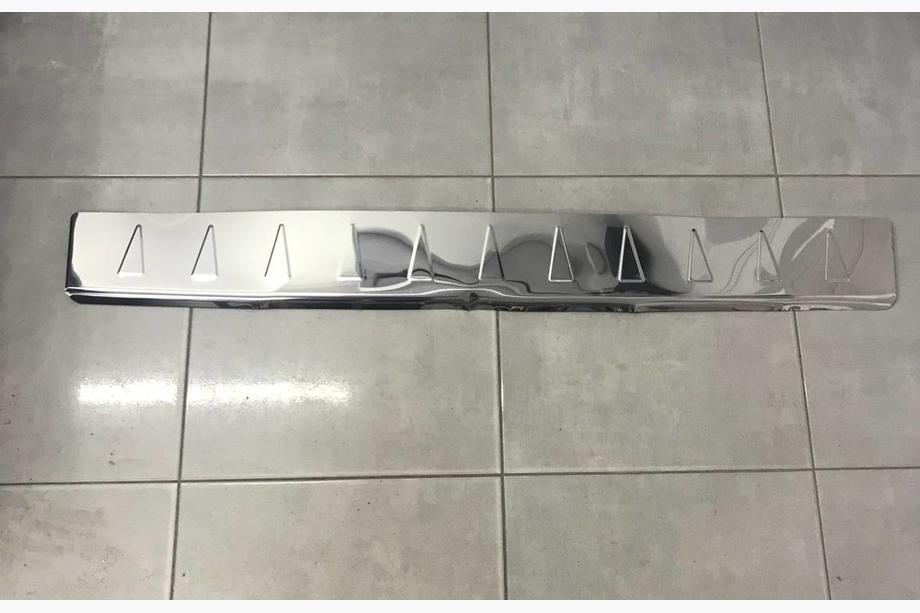Renault Trafic 2001–2015 SALE! Rear bumper protector (Carmos, stainless steel) v2 Image