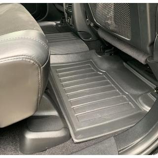 Stingray 3D Rubber Floor Mats (5 pcs, Polyurethane) Jeep Grand Cherokee WK2 2010-2021 photo 4
