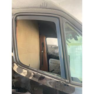 Esa In-Channel Wind Deflectors (2 pcs) Mercedes Sprinter W907/W910 2018- photo 2