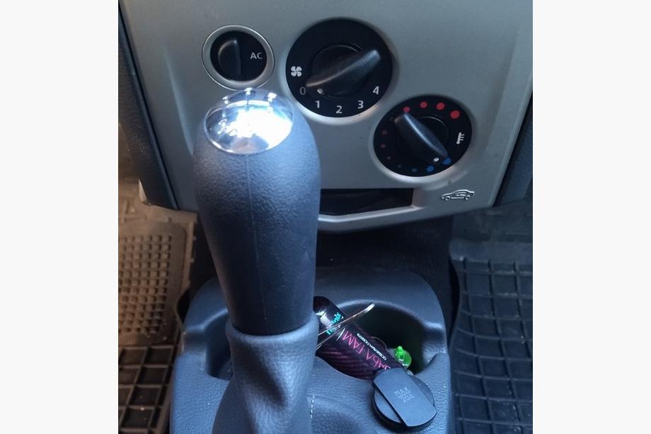 Dacia Logan I 2005-2008 Gear Shift Knob 8200079112 (black with chrome) Photo 2
