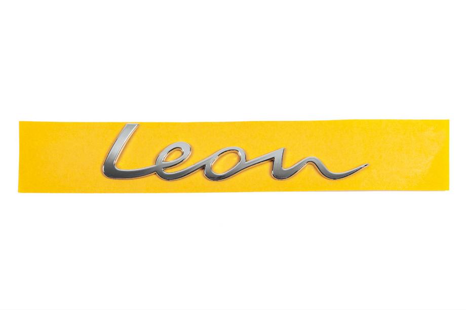 Seat Leon 2020- Emblem Leon 5FA8536873Q7 (189mm x 40mm) Image