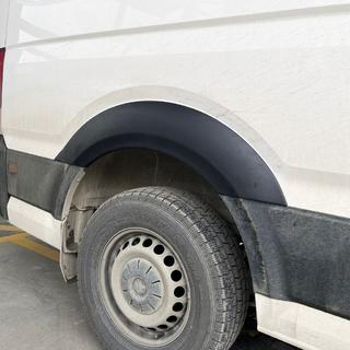 Wide fender flares (4 pcs, black) Volkswagen Crafter 2016- photo 4