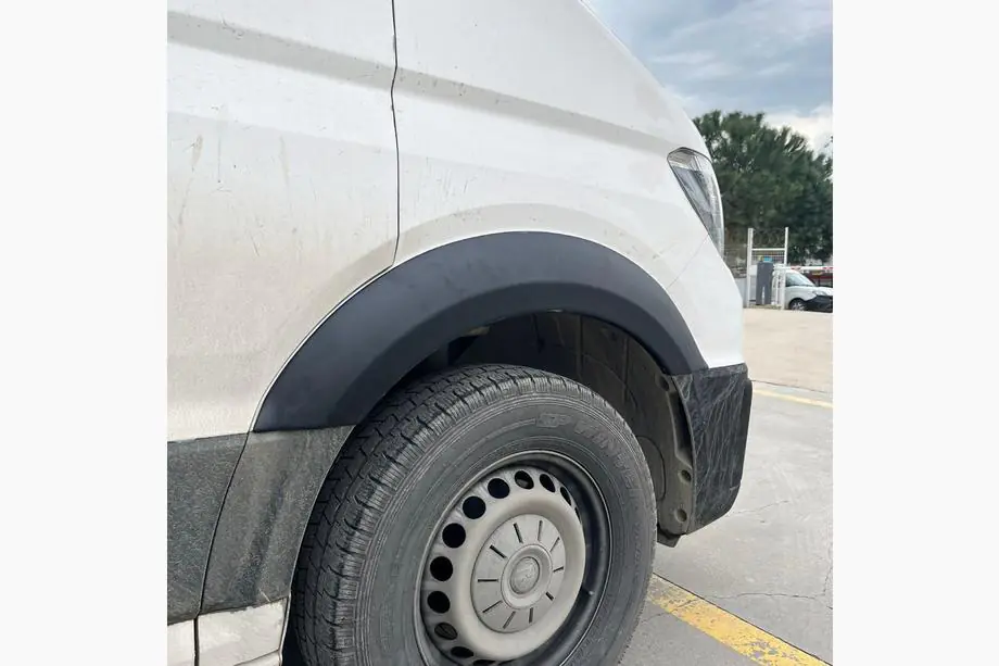 Volkswagen Crafter 2016- Wide fender flares (4 pcs, black) Image