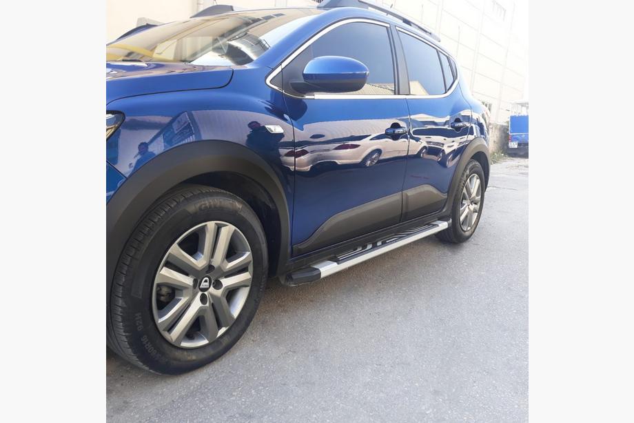 Dacia Sandero 2021- Door moldings (4 pcs) Image