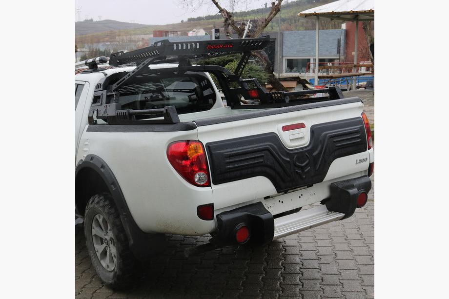 Mitsubishi L200 2006-2015 Plastic Trunk Lid Cover Photo 1