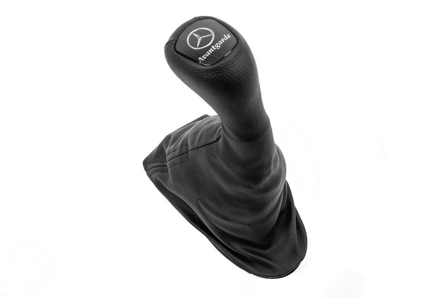 Mercedes E-class W211 2002-2009 OEM Avantgarde-Mercedes Gear Shift Knob & Boot (Leatherette) Photo 4