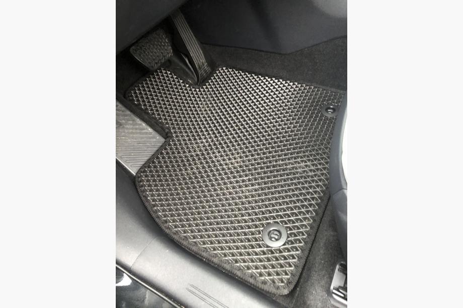 Toyota bZ4X 2022- EVA Floor Mats (black) Image