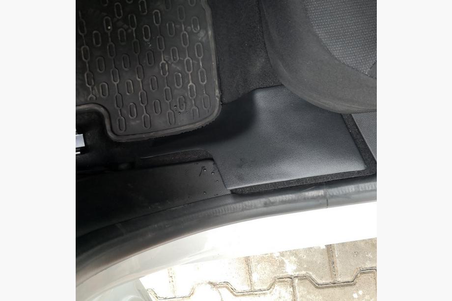 Dacia Sandero 2021- Interior door sill protectors EuroCap (5 pcs, ABS) Photo 1