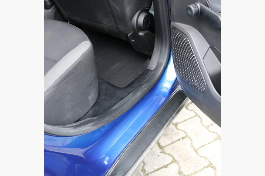 Dacia Duster 2018-2024 Interior door sill protectors EuroCap (5 pcs, ABS) Photo 3