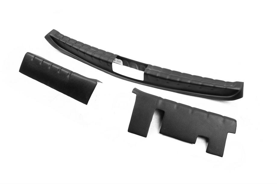 Dacia Duster 2008-2018 Rear Bumper Sill Protector EuroCap (ABS) Photo 2