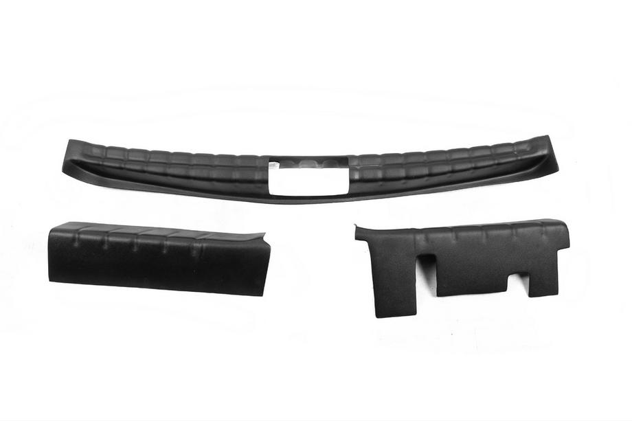 Renault Duster 2008–2017 Rear Bumper Sill Protector EuroCap (ABS) Photo 1