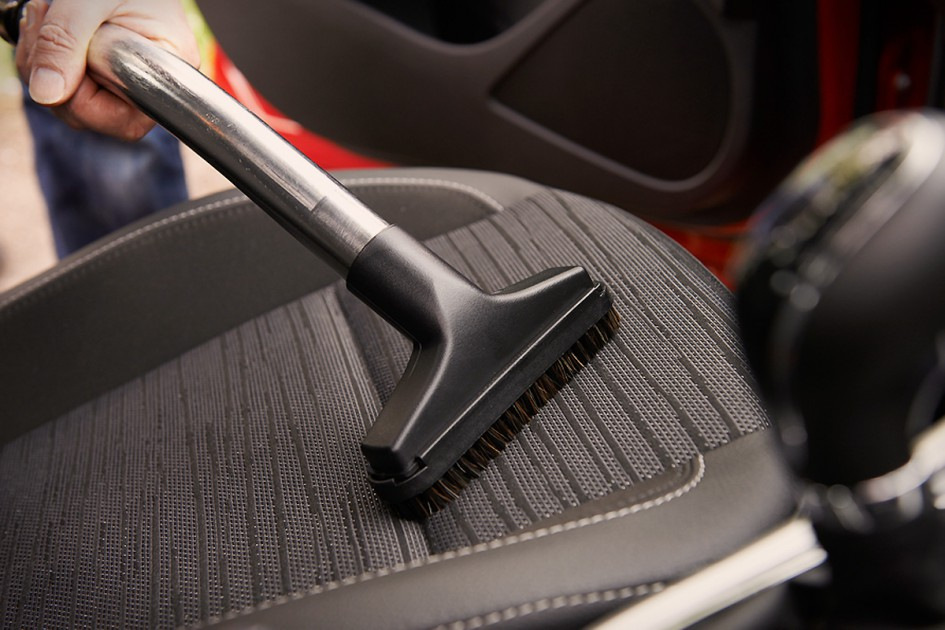 How to properly clean the interior of the car?