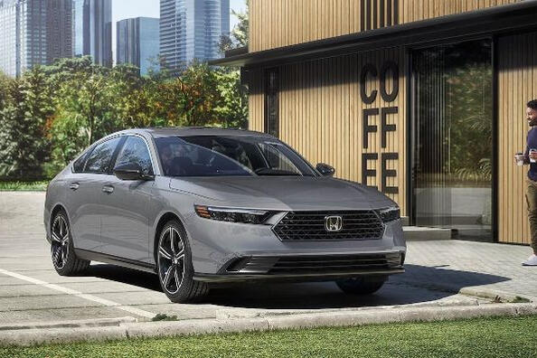 Review of the new generation Honda Accord sedan