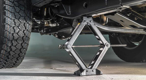 How to choose a car jack?