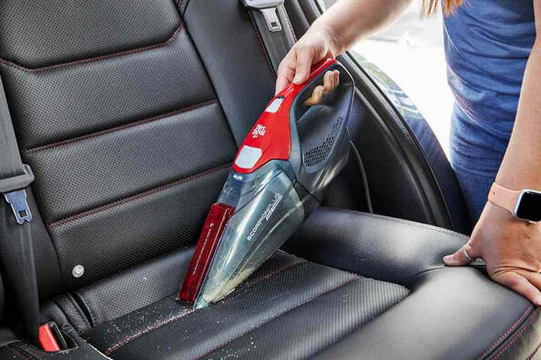 Car vacuum cleaner: pros and cons, how to choose
