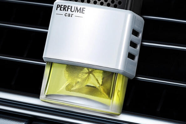 How to choose an aroma in the car interior?