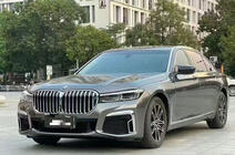 BMW 7 Series F01/F02 2008-2015 Facelift Kit to G12 M760 (with trunk lid and rear fender replacement) photo 4