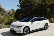Review of the Volkswagen ID.7 electric rear-wheel drive liftback photo 3