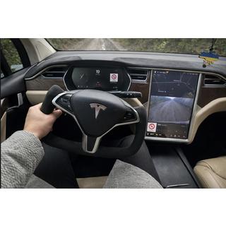 Steering Wheel Sport Style (Alcantara, Carbon, Heated) photo 1