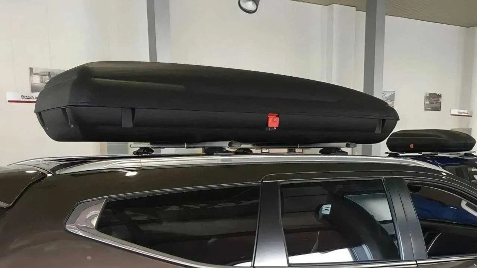 Box on the roof of the car: types and selection criteria