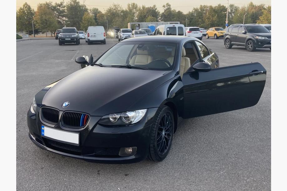 BMW 3 Series E92/E93 2006–2013 Kidney Grilles for E92 (3 pcs) Image