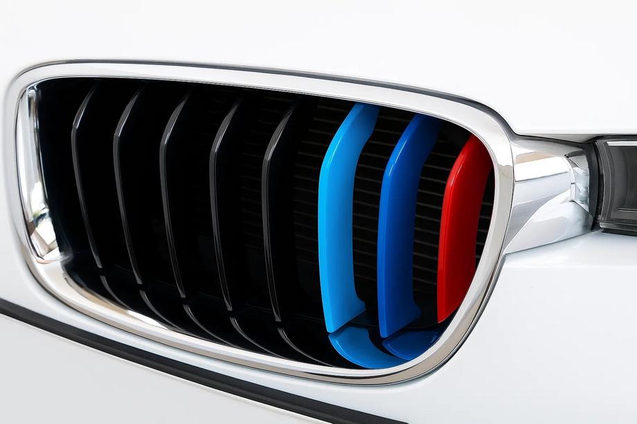BMW 3 Series F30/F31 2012-2019 Grille trim covers for 8-slat grille (3 pcs) Image