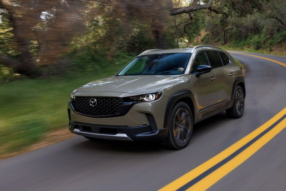 Review of Mazda СХ-50 all-wheel drive crossover