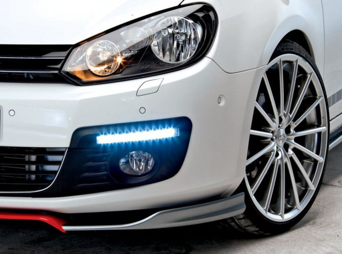 The importance of daytime running lights: safety and comfort on the road