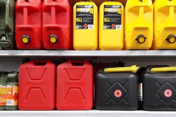 Choosing a canister for fuel: practical tips and criteria