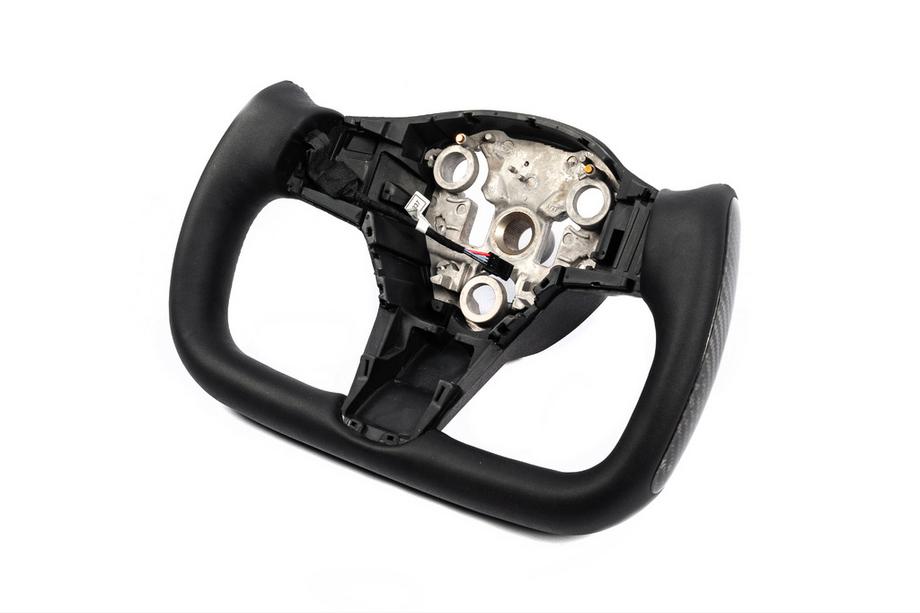 Tesla Model Y 2020- Steering Wheel Pilot Style (Leatherette, Carbon, with Heating) Image