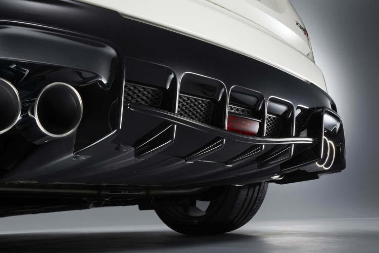 What is a car diffuser and what are its functions
